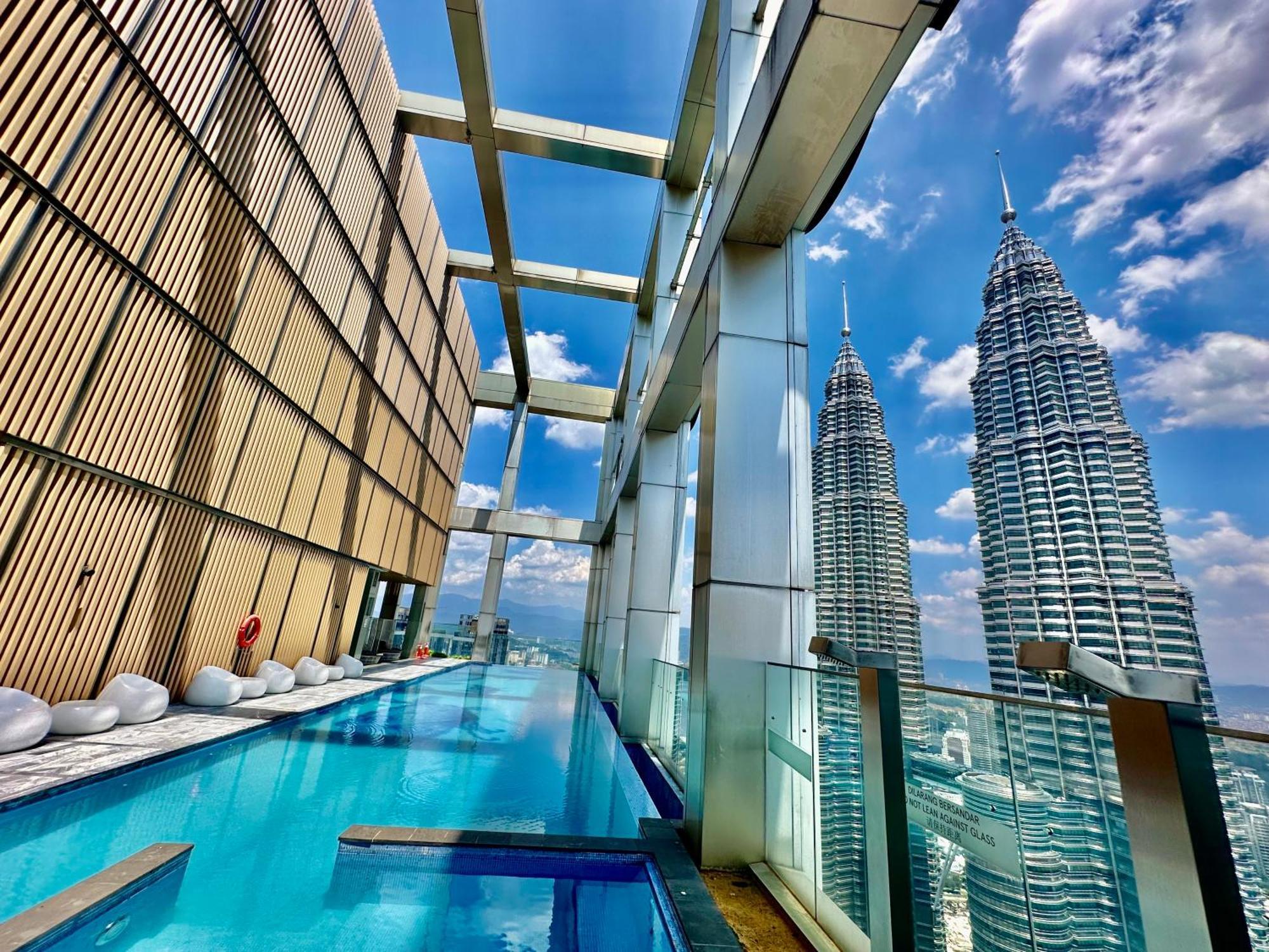 Victoria Home Tropicana The Residence Klcc Bukit Bintang Kuala Lumpur Exterior photo