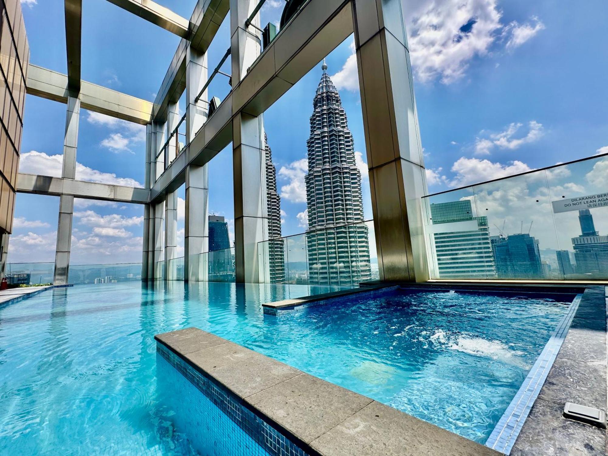 Victoria Home Tropicana The Residence Klcc Bukit Bintang Kuala Lumpur Exterior photo