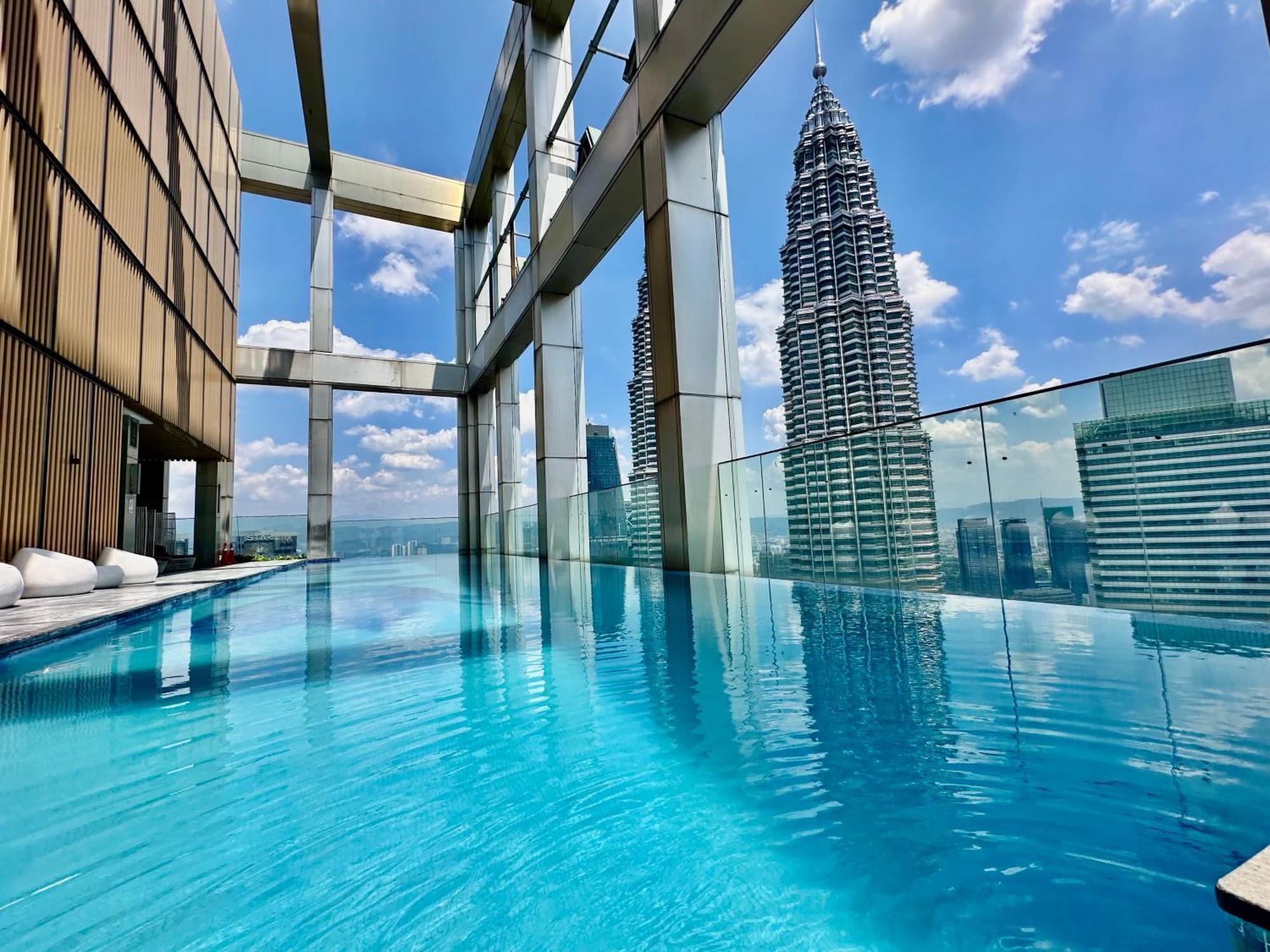 Victoria Home Tropicana The Residence Klcc Bukit Bintang Kuala Lumpur Exterior photo
