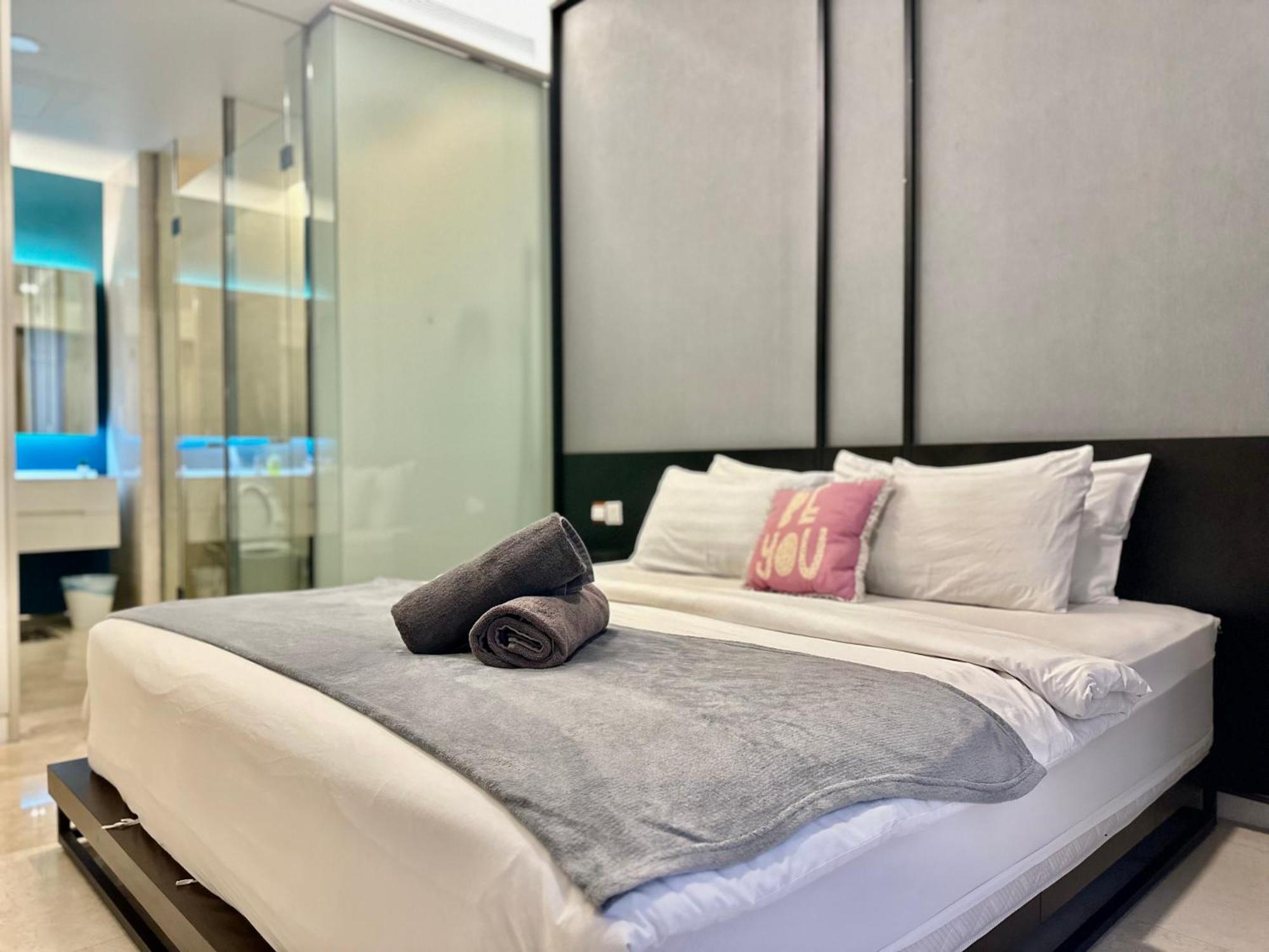 Victoria Home Tropicana The Residence Klcc Bukit Bintang Kuala Lumpur Exterior photo
